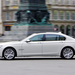 BMW-760Li