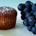 Almás muffin szőlővel